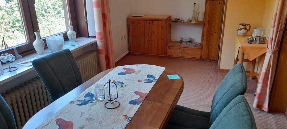 Einfamilienhaus Nordenham Einswarden - 1 Zimmer, 252 m&sup2;, 125.000&euro; | Angebot:25845976