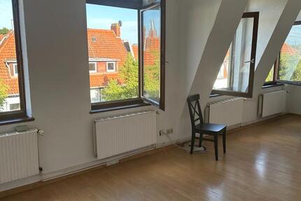 Wohnung Bremerhaven - 3 Zimmer, 82 m&sup2;, 560&euro; | Angebot:25367826