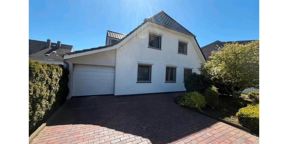 Einfamilienhaus Geestland - 8 Zimmer, 152 m&sup2;, 420.000&euro; | Angebot:26416047