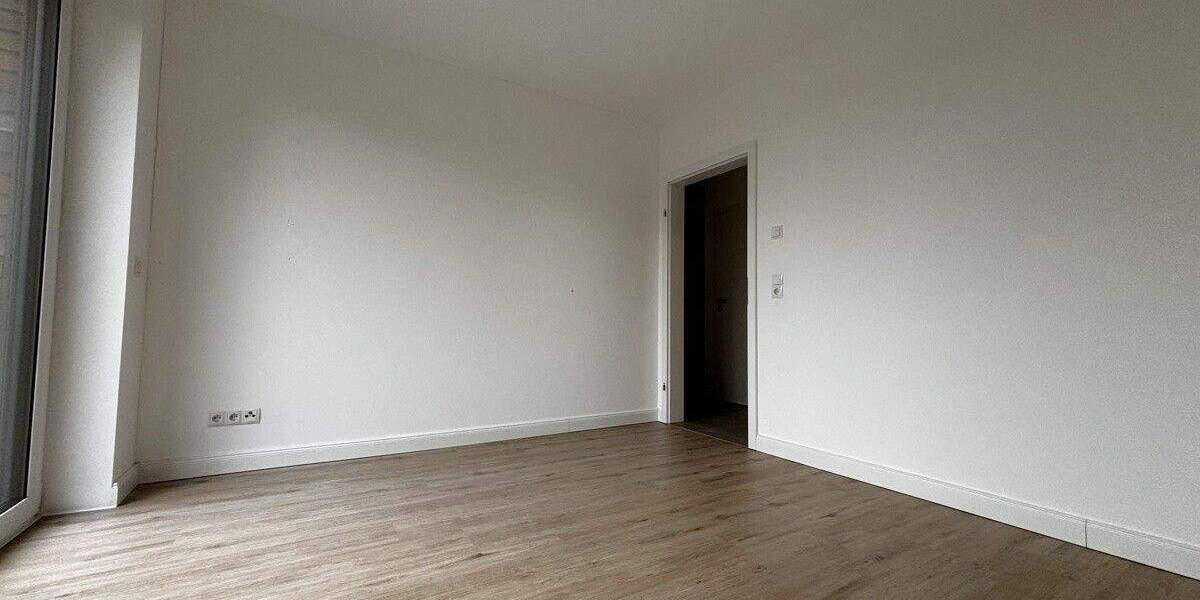 Etagenwohnung Bremerhaven Lehe - 2 Zimmer, 69 m&sup2;, 830&euro; | Angebot:25676341