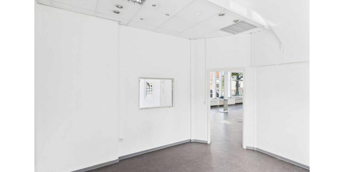 MIETEN. |163 m² Mietfläche verteilt auf 2 Etagen mit Warentransportsystem vom OG ins EG zimmer