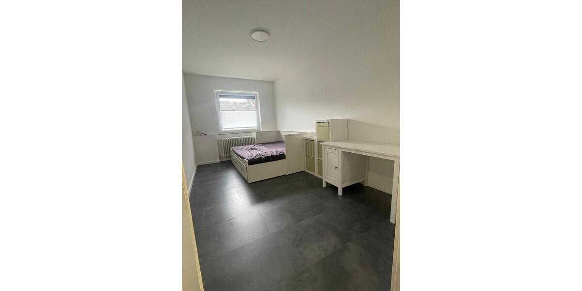 Etagenwohnung Bremerhaven Lehe - 3 Zimmer, 79 m&sup2;, 167.000&euro; | Angebot:27128493