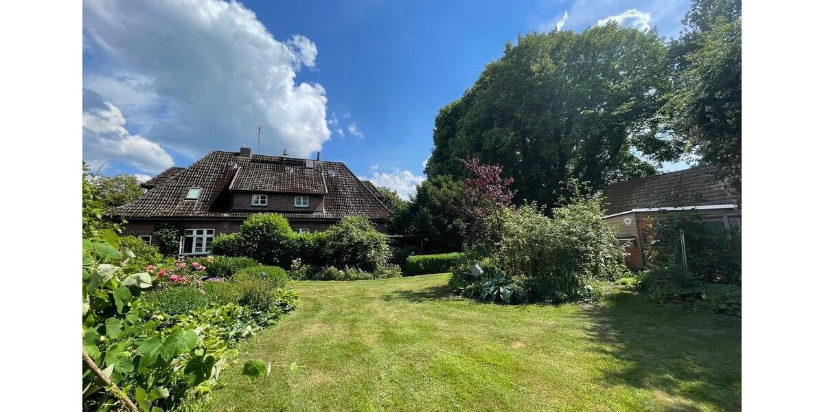 Einfamilienhaus Hagen im Bremischen - 9 Zimmer, 300 m&sup2;, 600.000&euro; | Angebot:26536539