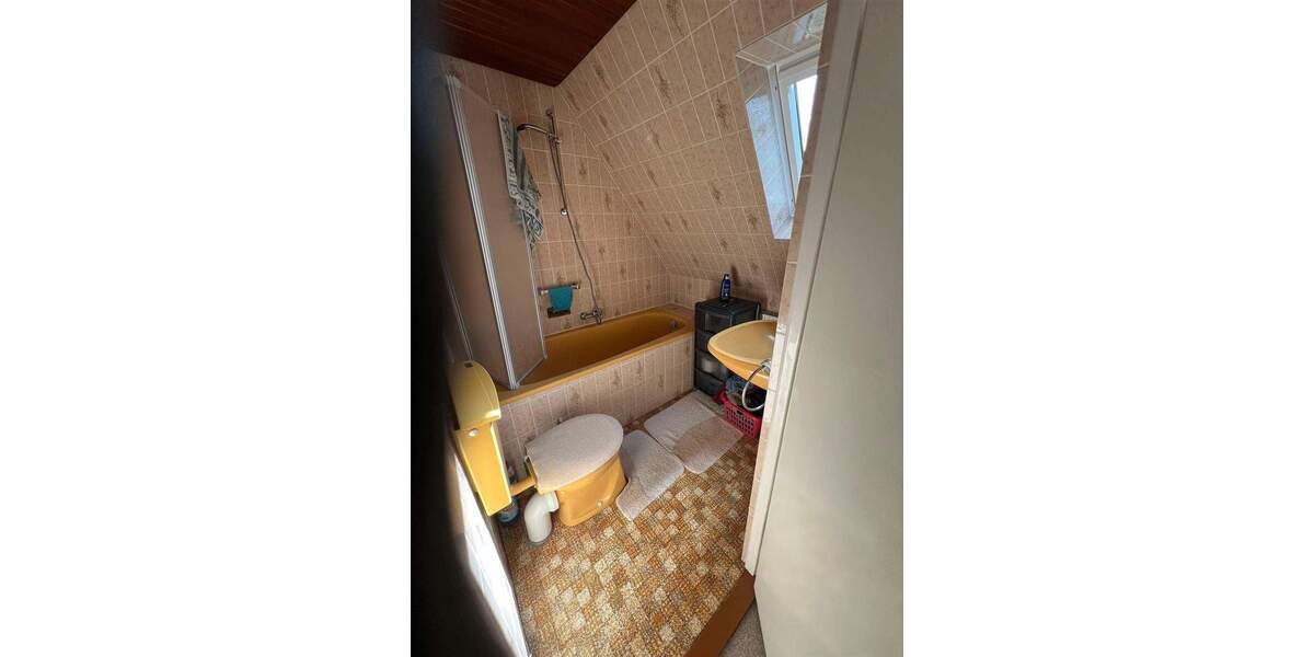 Einfamilienhaus Nordleda - 6 Zimmer, 149 m&sup2;, 249.500&euro; | Angebot:23240353