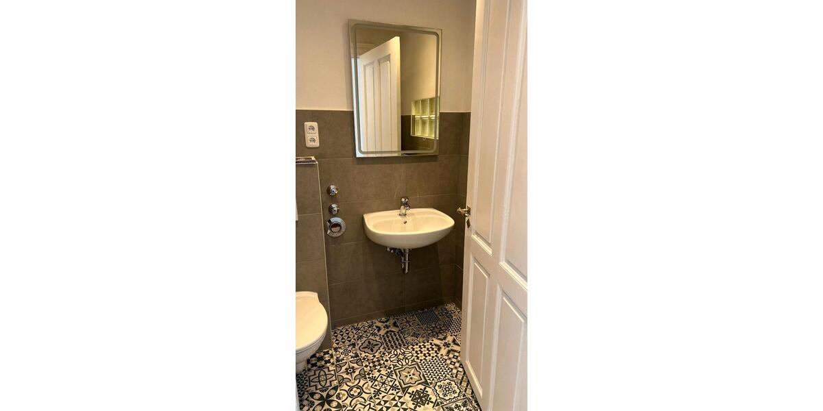 Etagenwohnung Wilhelmshaven Heppens - 4 Zimmer, 105 m&sup2;, 435&euro; | Angebot:25855656