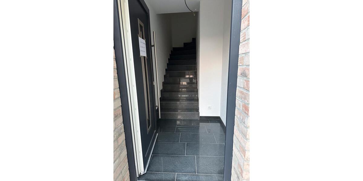 Maisonettenwohnung Nordenham - 4 Zimmer, 105 m&sup2;, 1.303&euro; | Angebot:26567103