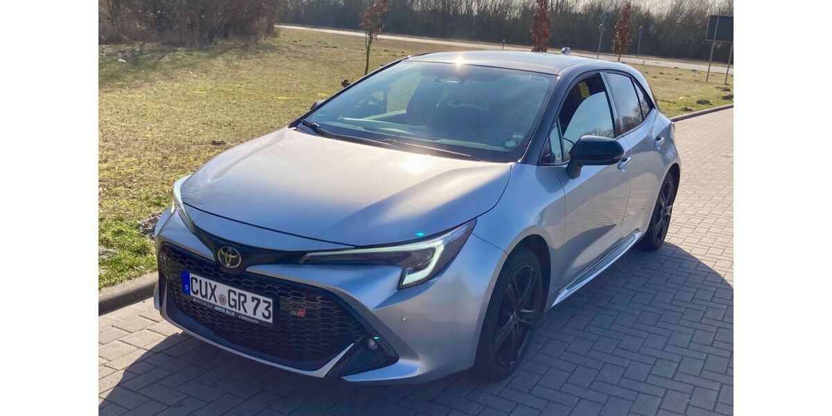 Toyota Corolla 26.000 km 31.699 &euro; Loxstedt 27612