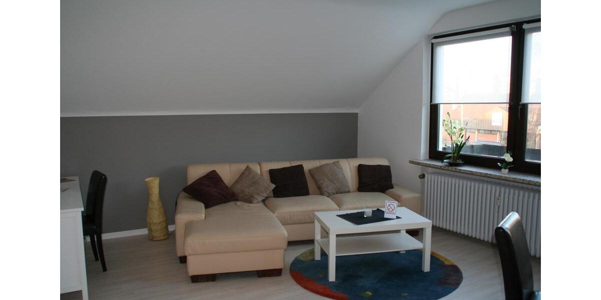 Dachgeschoßwohnung Bremerhaven Geestemünde - 2 Zimmer, 60 m&sup2;, 650&euro; | Angebot:26700425