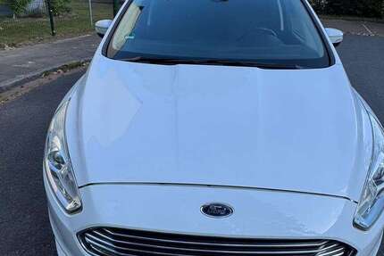 Ford Galaxy 222.700 km 10.700 € Bremen 28259