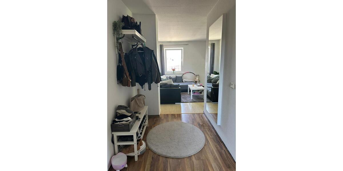 Etagenwohnung Nordenham - 2 Zimmer, 67 m&sup2;, 530&euro; | Angebot:26564233