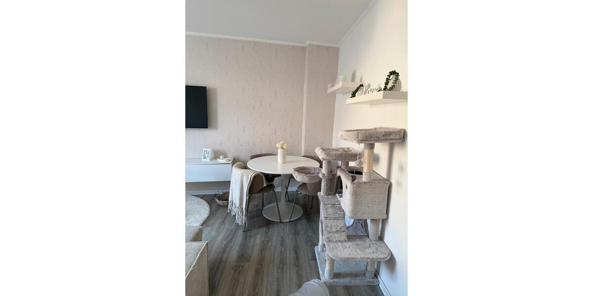 Etagenwohnung Bremerhaven Geestemünde - 2 Zimmer, 39 m&sup2;, 465&euro; | Angebot:25231694