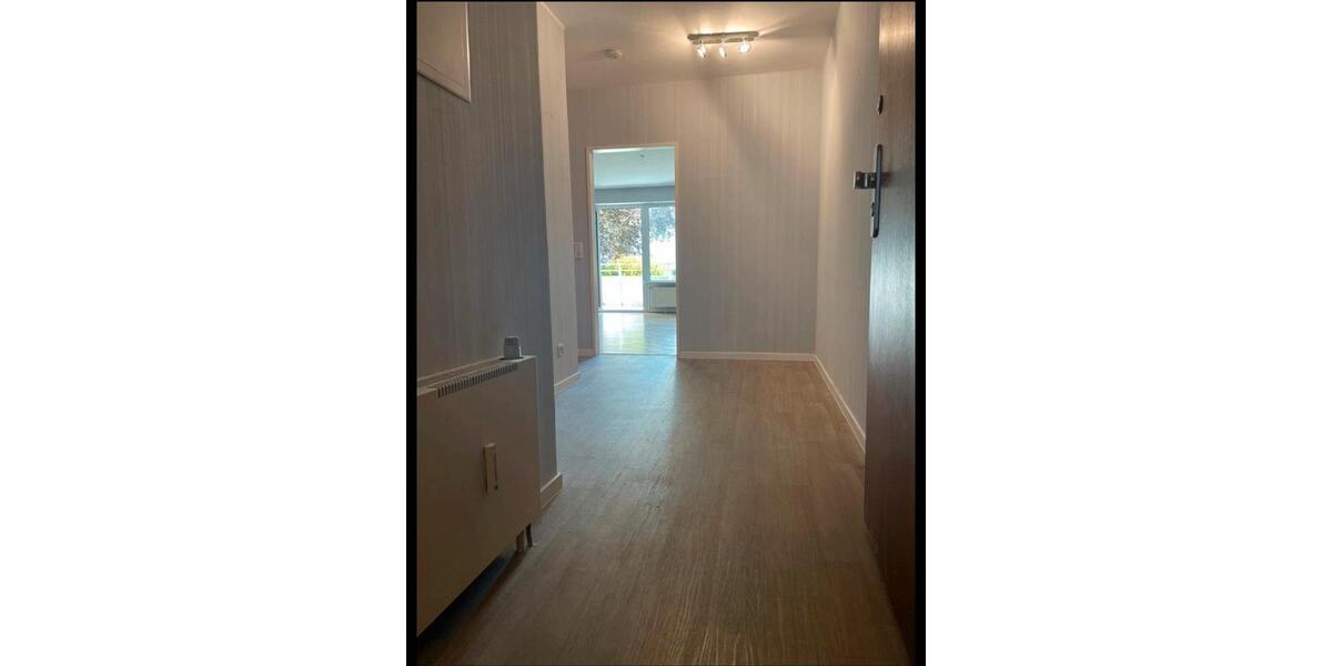 Erdgeschoßwohnung Bremerhaven Lehe - 3 Zimmer, 92 m&sup2;, 130.000&euro; | Angebot:26104409