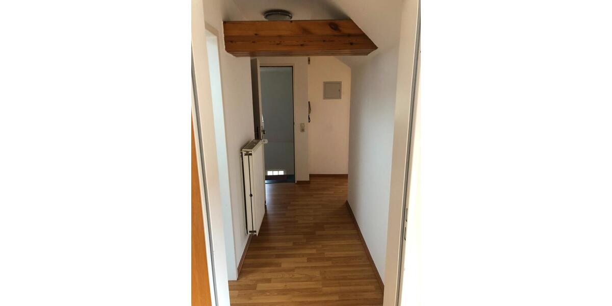 Dachgeschoßwohnung Wilhelmshaven Heppens - 2 Zimmer, 55 m&sup2;, 456&euro; | Angebot:26702147