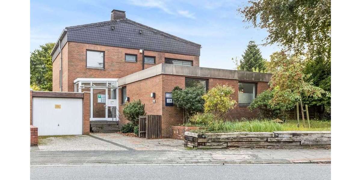 Einfamilienhaus Bremerhaven Schiffdorferdamm - 9 Zimmer, 120 m&sup2;, 220.000&euro; | Angebot:23129997