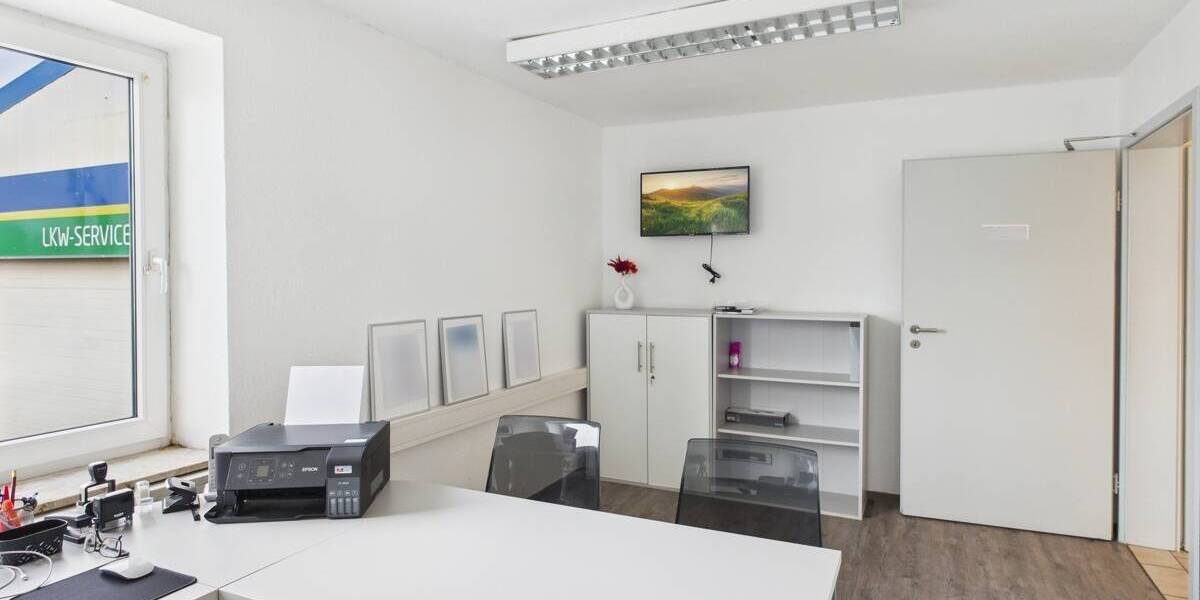 Gewerbeobjekt Bremerhaven / Fischereihafen Geestemünde - 5 Zimmer, 87 m&sup2;, 990&euro; | Angebot:26910523