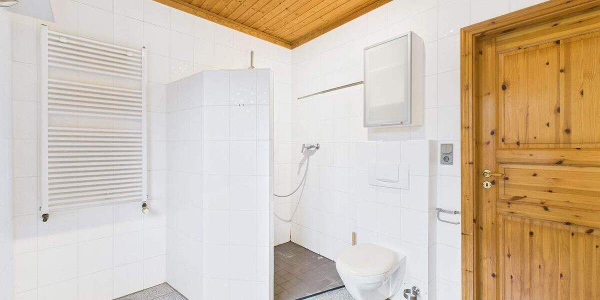 Mehrfamilienhaus, Wohnhaus Nordleda - 4 Zimmer, 137 m&sup2;, 299.000&euro; | Angebot:23302585