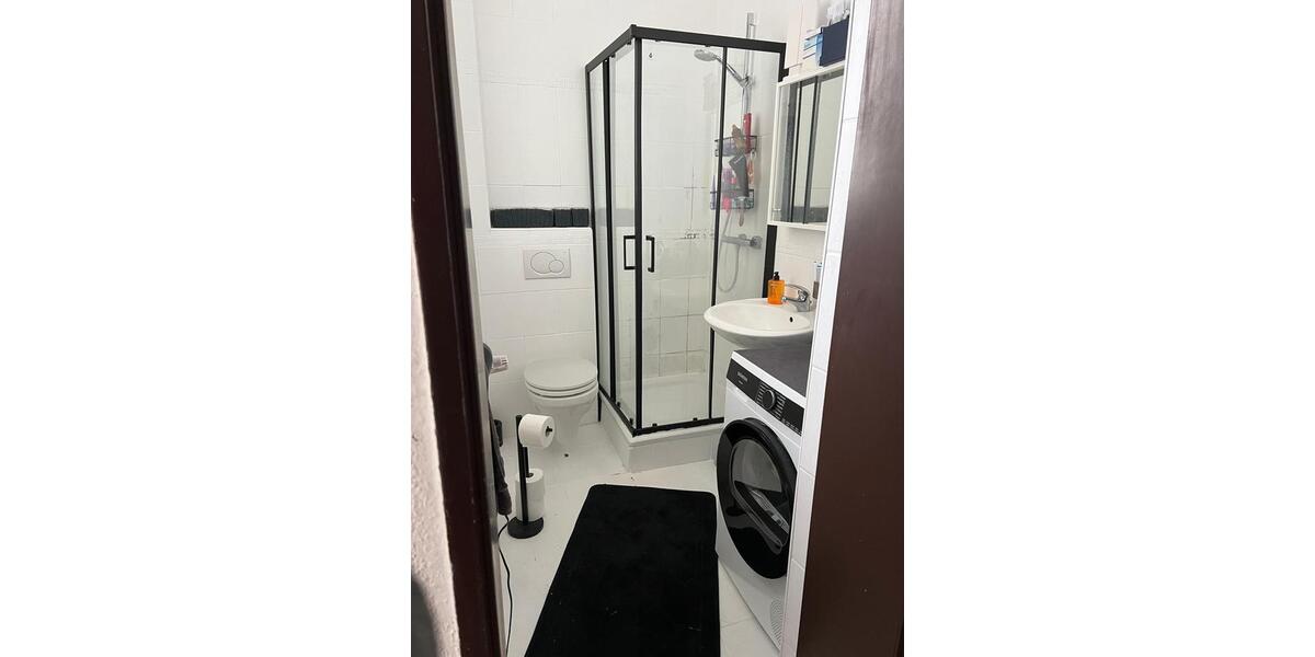 Etagenwohnung Wilhelmshaven Heppens - 4 Zimmer, 115 m&sup2;, 650&euro; | Angebot:26604200