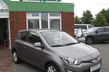 Hyundai i20 115.396 km 3.990 € Cuxhaven 27472