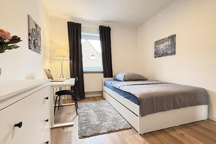 Wohnung Bremerhaven Mitte - 1 Zimmer, 16 m&sup2;, 340&euro; | Angebot:26263451