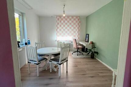 Wohnung Wilhelmshaven Heppens - 3 Zimmer, 68 m&sup2;, 530&euro; | Angebot:26421282