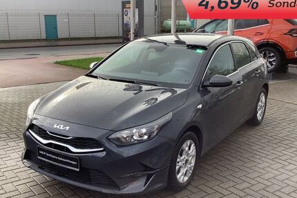 Kia ceed / Ceed 9.688 km 22.330 € Bremerhaven 27568