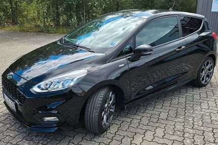 Ford Fiesta 76.350 km 8.900 € Bremen 28199