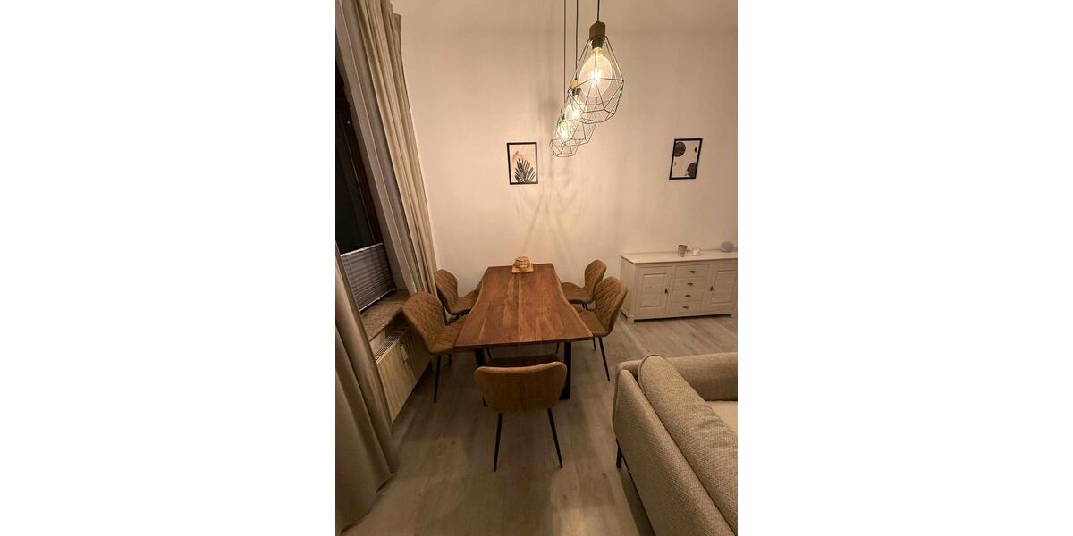 Etagenwohnung Brake (Unterweser) - 2 Zimmer, 65 m&sup2;, 140.000&euro; | Angebot:26877377