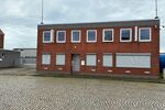Provisionsfrei* Gewerbehof - 2 Bürogebäude, 240 m² Lager & 13 Garagen direkt am Wasser - Gewerbeobjekt Bremerhaven Fischereihafen (Stadtteil) | Angebot:24480932