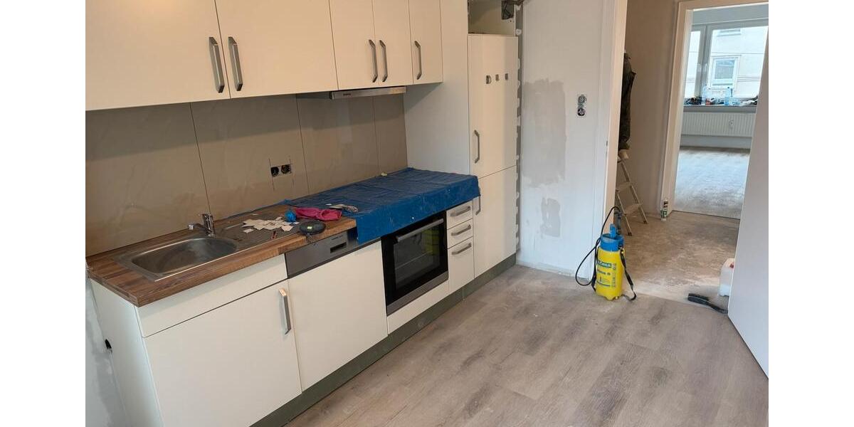 Etagenwohnung Bremerhaven Schiffdorferdamm - 3 Zimmer, 78 m&sup2;, 720&euro; | Angebot:25444875