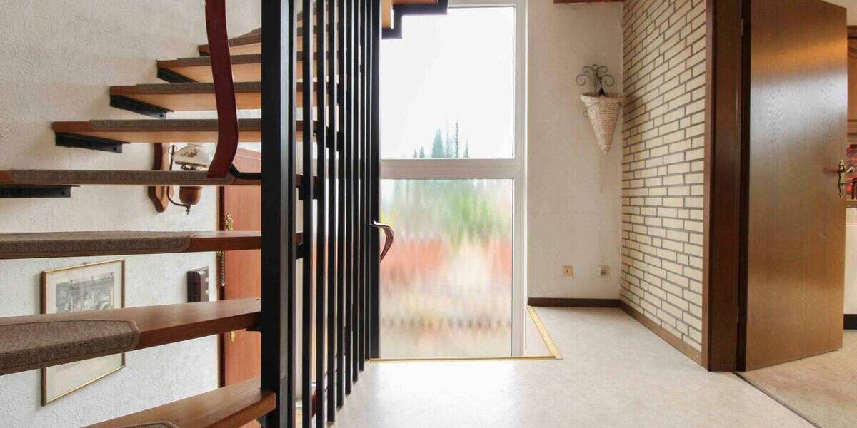 Einfamilienhaus Bremerhaven Leherheide - 8 Zimmer, 264 m&sup2;, 299.990&euro; | Angebot:25970440