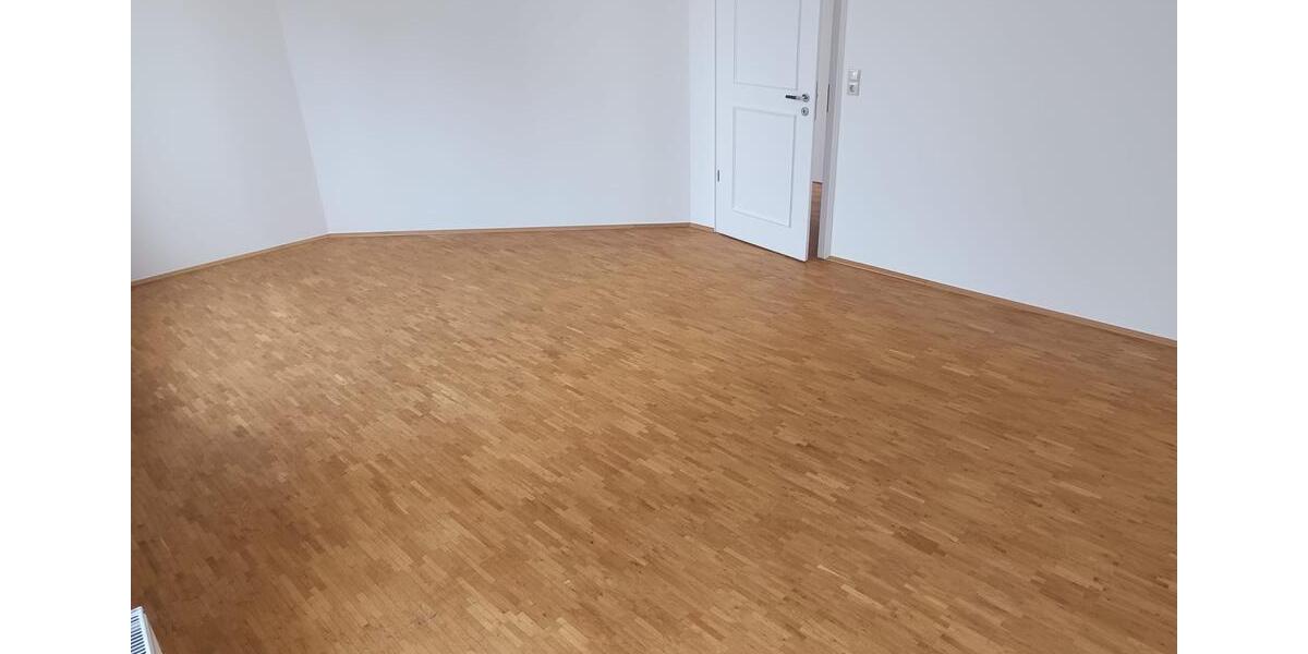 Einfamilienhaus Bremerhaven Lehe - 4 Zimmer, 135 m&sup2;, 1.350&euro; | Angebot:25258943