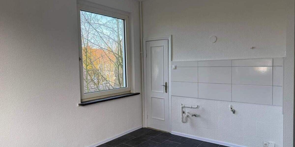 Etagenwohnung Bremerhaven Geestemünde - 3 Zimmer, 120 m&sup2;, 810&euro; | Angebot:25797442