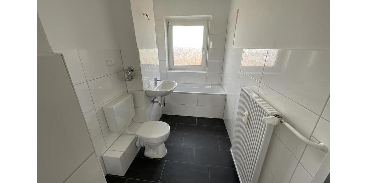 Etagenwohnung Wilhelmshaven Heppens - 4 Zimmer, 86 m&sup2;, 549&euro; | Angebot:26085145