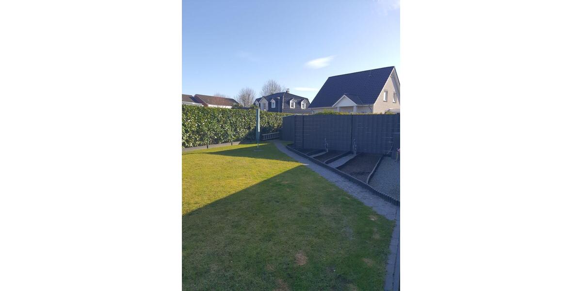Mehrfamilienhaus, Wohnhaus Bremerhaven Schiffdorferdamm - 9 Zimmer, 210 m&sup2;, 550.000&euro; | Angebot:25891632