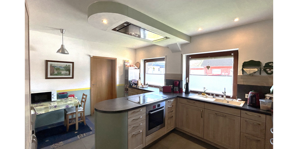 Einfamilienhaus Brake Kirchhammelwarden - 5 Zimmer, 166 m&sup2;, 299.000&euro; | Angebot:25684260