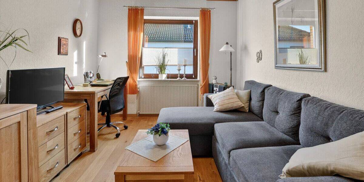 Mehrfamilienhaus, Wohnhaus Nordenham / Blexen Blexen - 4 Zimmer, 119 m&sup2;, 209.000&euro; | Angebot:26820517