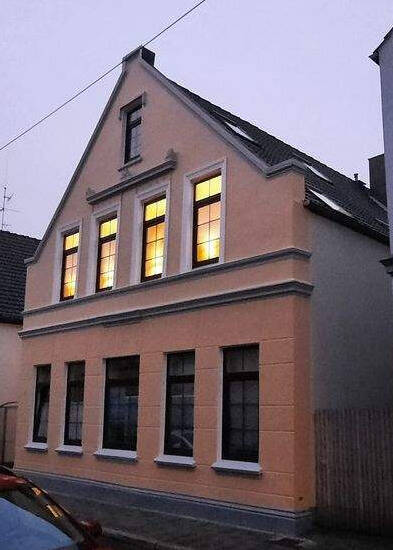 Mehrfamilienhaus, Wohnhaus Bremerhaven Lehe - 7 Zimmer, 240 m&sup2;, 290.000&euro; | Angebot:26796358