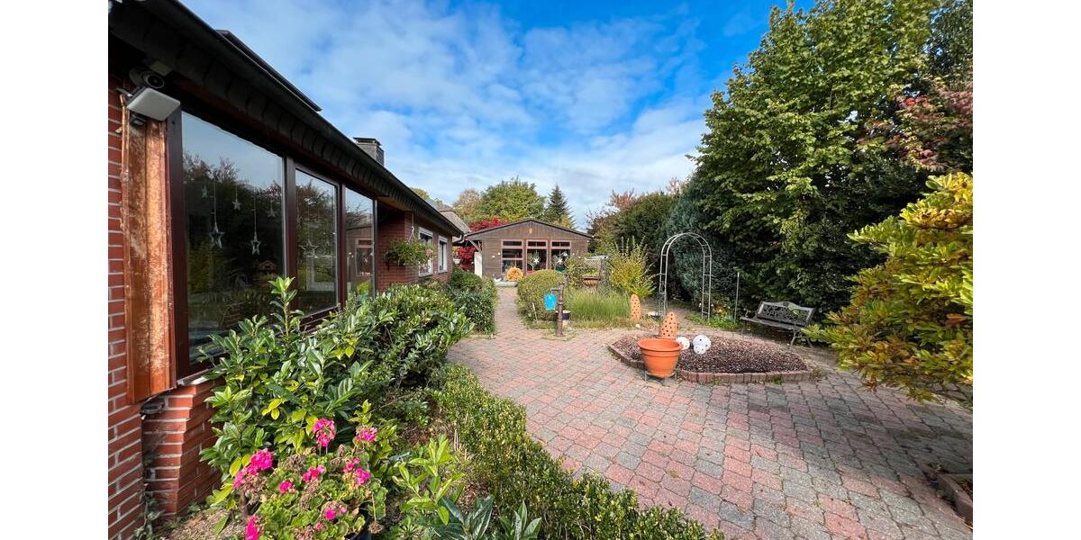 Einfamilienhaus Hagen im Bremischen - 7 Zimmer, 215 m&sup2;, 1.799&euro; | Angebot:25236573