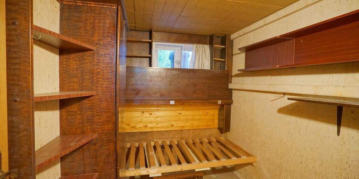 Reihenmittelhaus Bremerhaven Lehe - 4 Zimmer, 95 m&sup2;, 219.000&euro; | Angebot:24723552