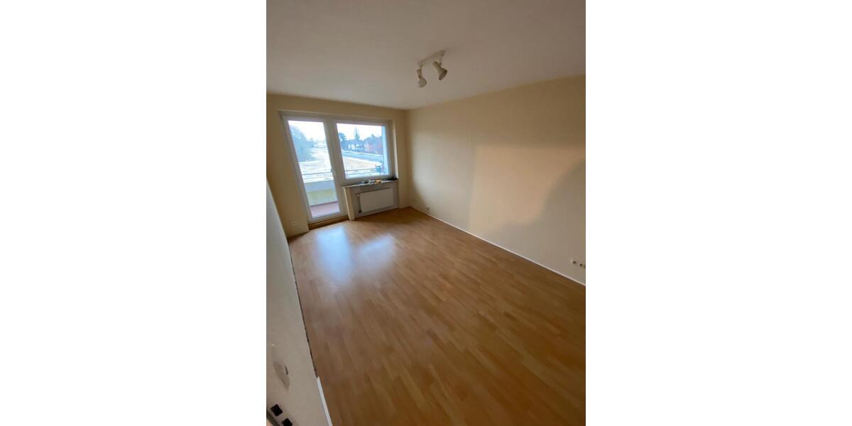 Etagenwohnung Bremerhaven Lehe - 4 Zimmer, 105 m&sup2;, 810&euro; | Angebot:26620123