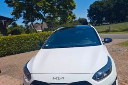 Kia ceed Sportswagon 32.000 km 23.300 &euro; Schiffdorf 27619