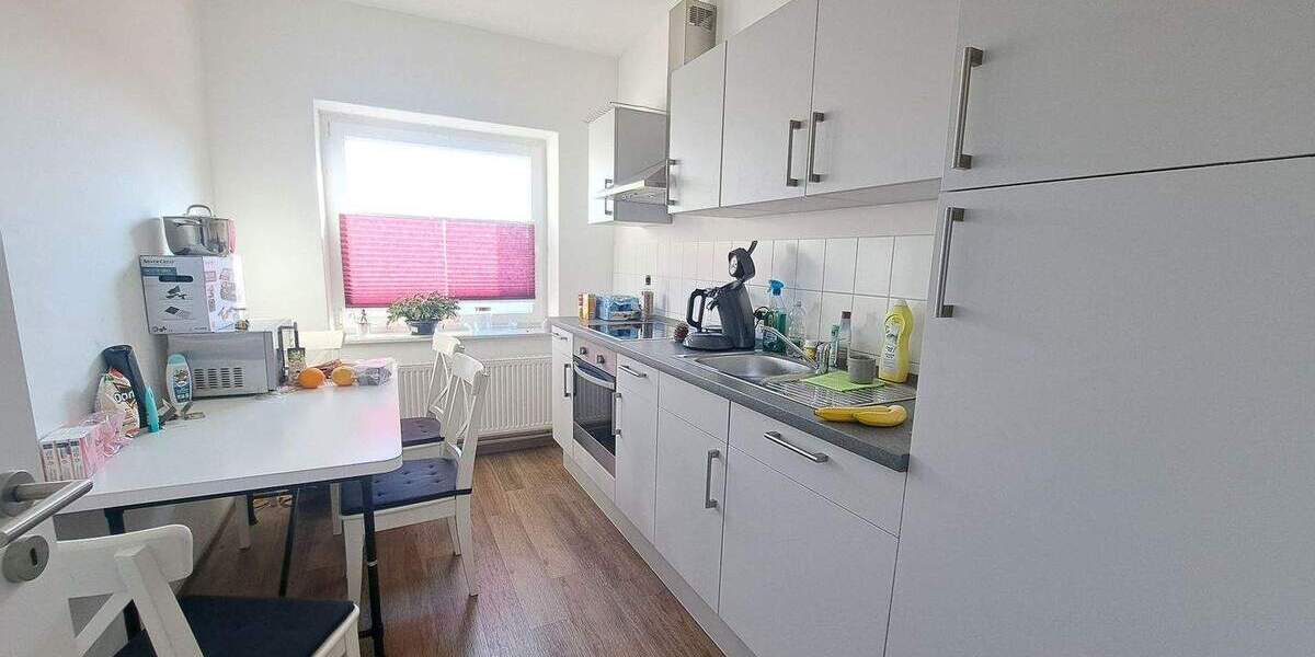 Etagenwohnung Bremerhaven Lehe - 3 Zimmer, 65 m&sup2;, 450&euro; | Angebot:25391925