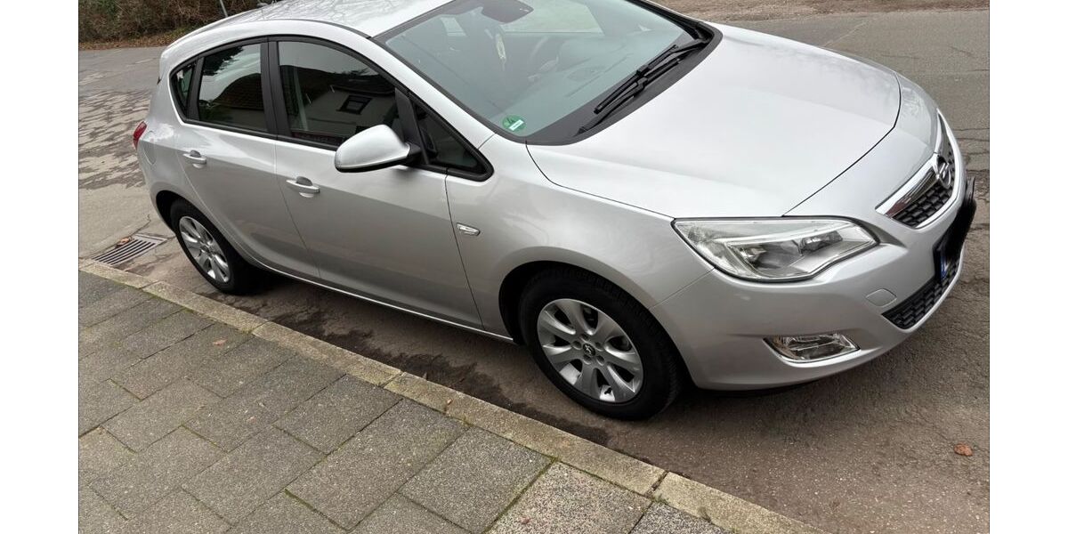 Opel Astra 102.000 km 4.099 &euro; Bremerhaven 27578
