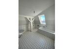 Dachgeschoßwohnung Bremerhaven - 4 Zimmer, 109 m&sup2;, 740&euro; | Angebot:26131237