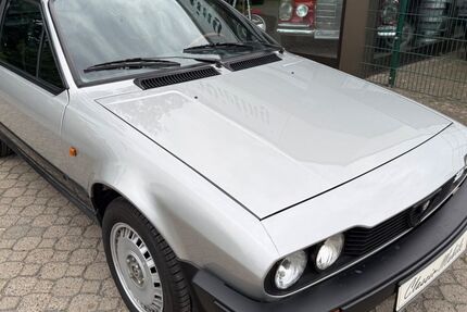 Alfa Romeo GTV 71.900 km 9.450 &euro; Beverstedt 27616
