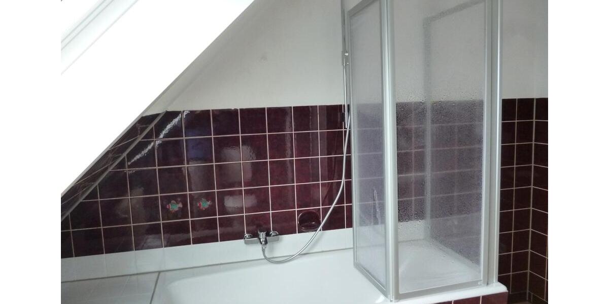 Etagenwohnung Bremerhaven Lehe - 2 Zimmer, 70 m&sup2;, 500&euro; | Angebot:26403158