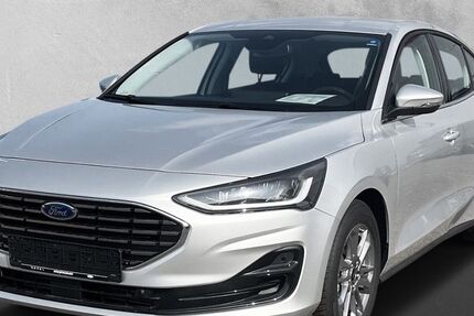 Ford Focus 1.033 km 25.970 € Bremerhaven 27570