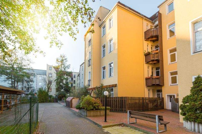 Etagenwohnung Bremerhaven Lehe - 3 Zimmer, 89 m&sup2;, 570&euro; | Angebot:25699021