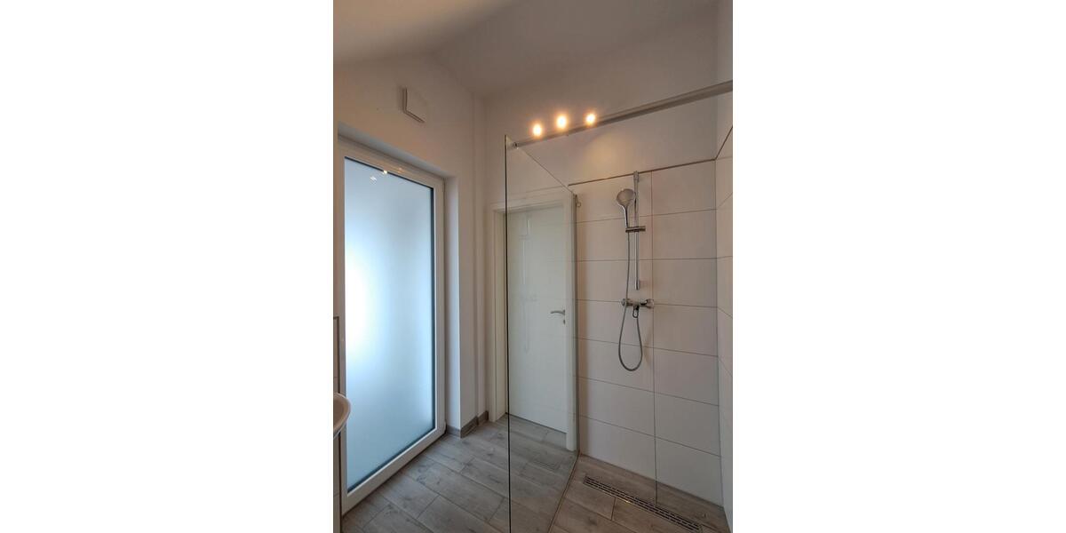 Etagenwohnung Bremerhaven - 1 Zimmer, 41 m&sup2;, 510&euro; | Angebot:26493850
