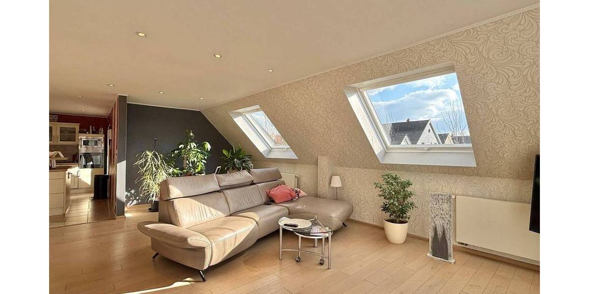 Mehrfamilienhaus, Wohnhaus Brake Kirchhammelwarden - 6 Zimmer, 237 m&sup2;, 385.000&euro; | Angebot:26055368